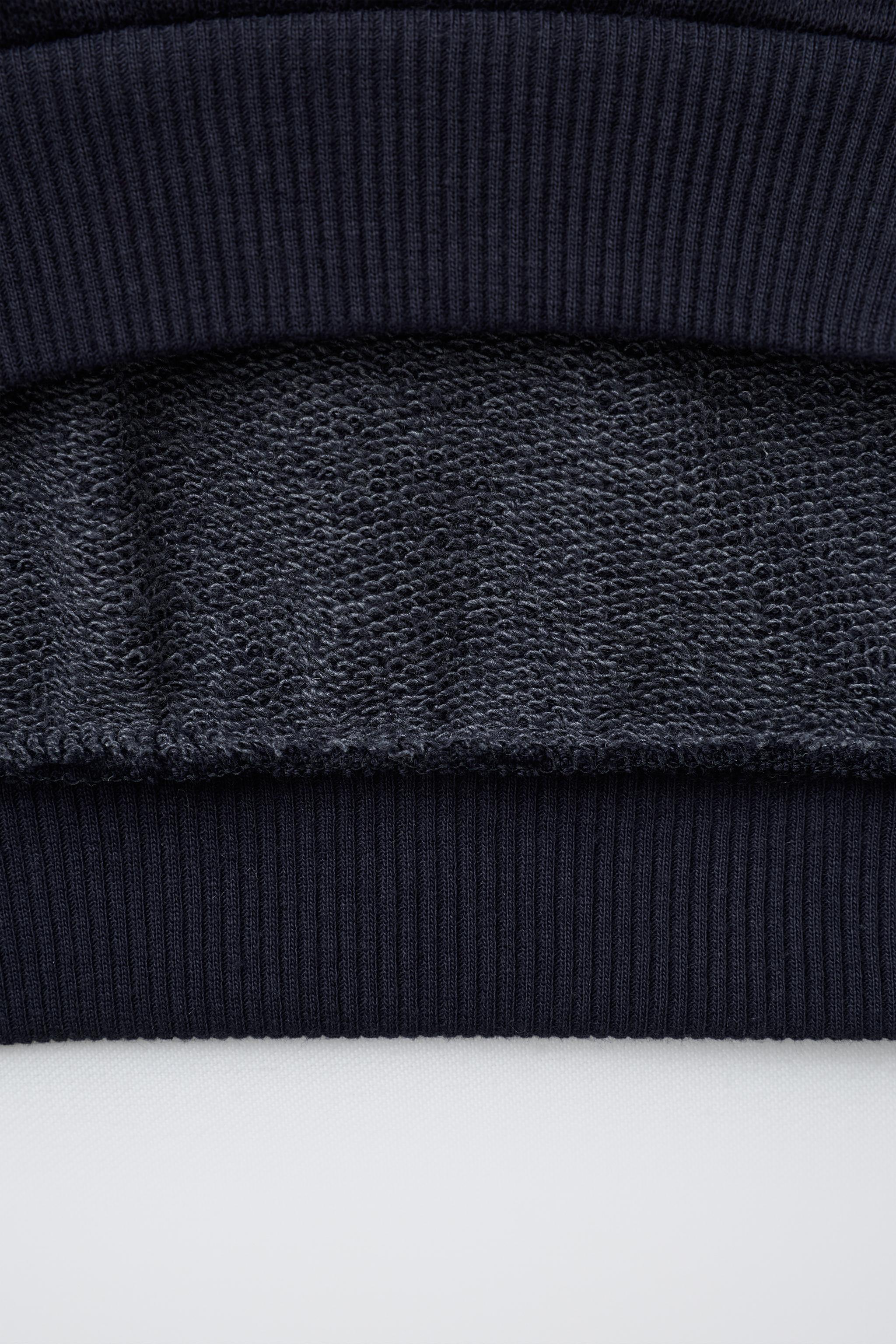 UEFA CHAMPIONS LEAGUE ® SWEATSHIRT